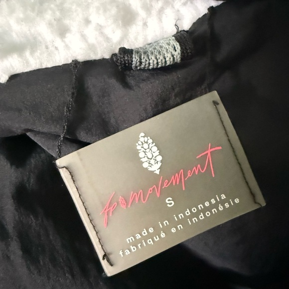 FP Movement by Free People Reversible Black and White Faux Fur Vest - Picture 7 of 7